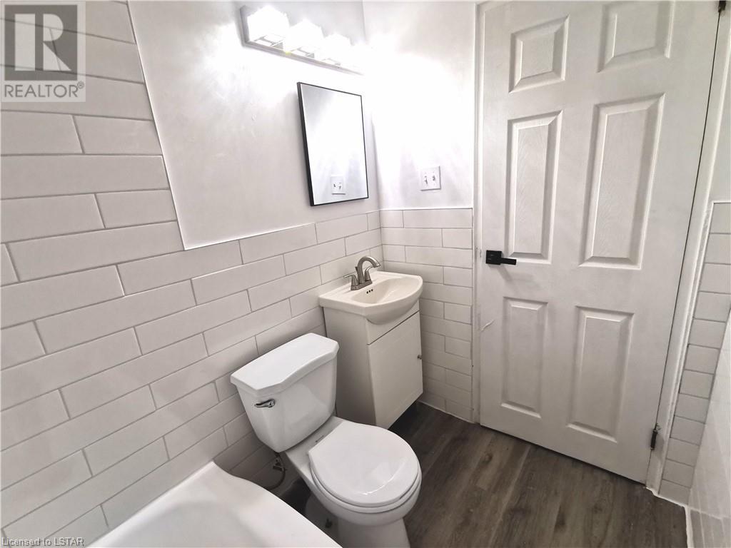 Listing 40383319 - Large Photo # 18