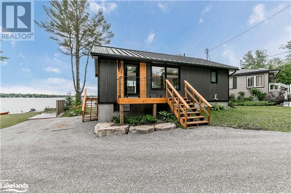 62 VALLEY Road, Port Severn