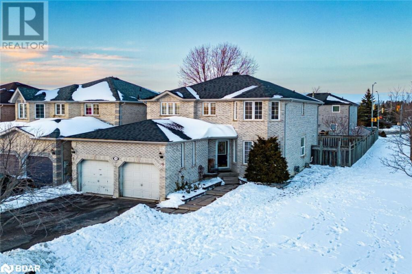 24 RUSSELL HILL Drive, Barrie