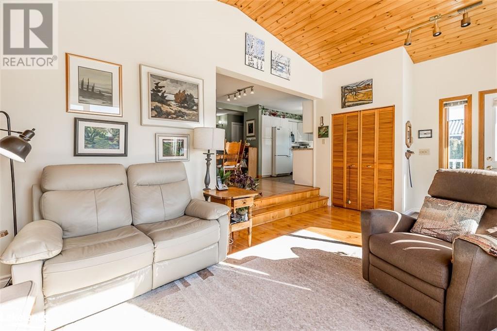 Listing 40383739 - Large Photo # 7