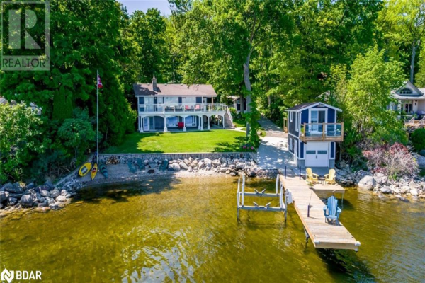 381 LAKEWOOD Drive, Midland
