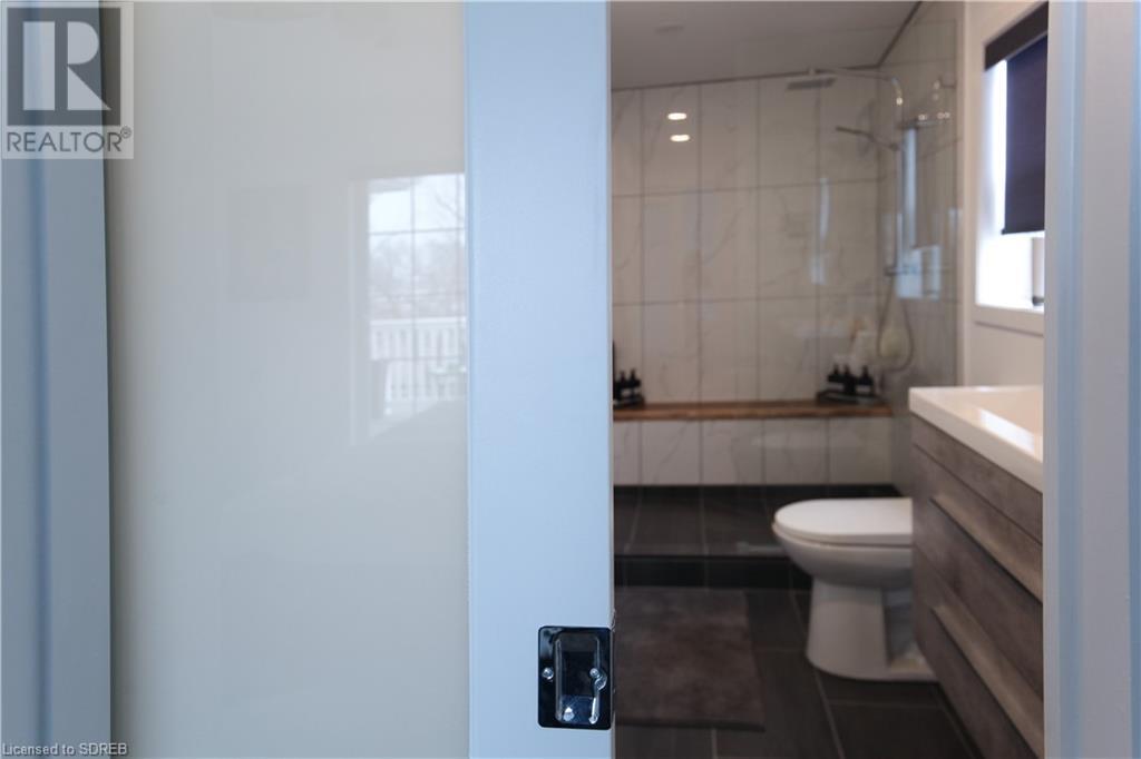 Listing 40383921 - Large Photo # 27