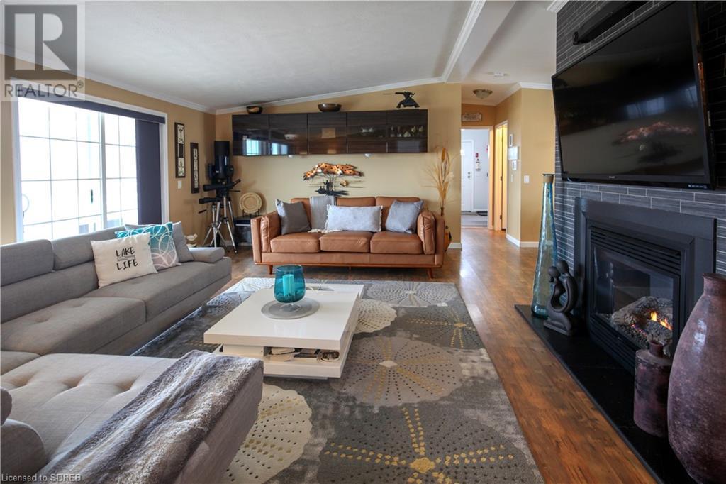 Listing 40383921 - Large Photo # 21