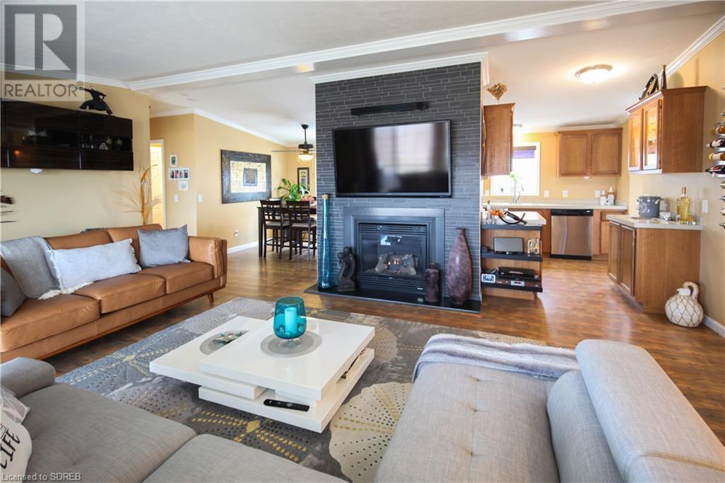 Listing 40383921 - Large Photo # 22