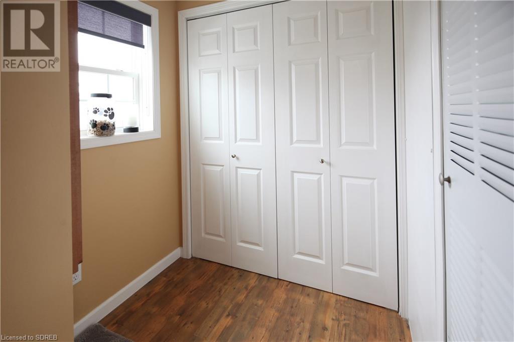 Listing 40383921 - Large Photo # 34