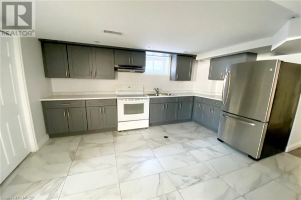 151 RIDGE Street Unit# 2 (Lower), Hamilton