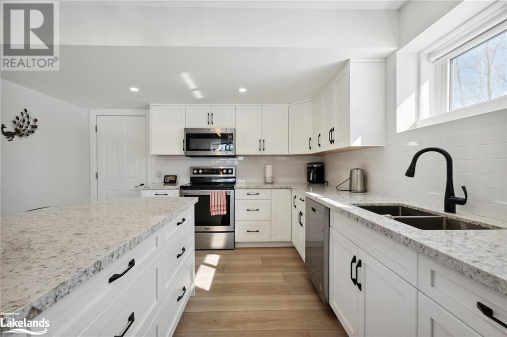 Listing 40384001 - Large Photo # 33