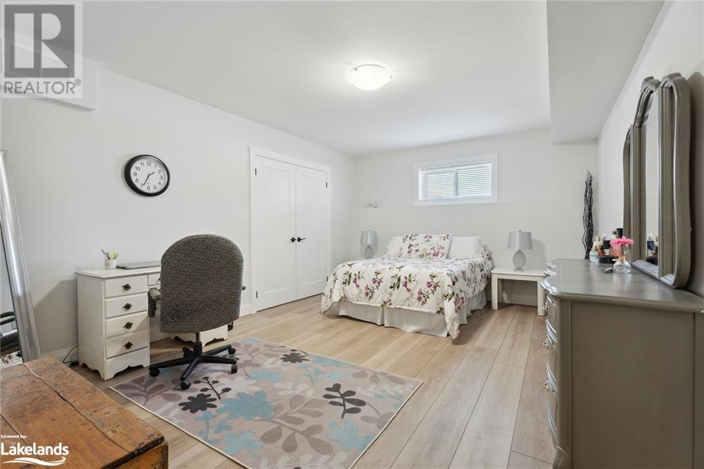 Listing 40384001 - Large Photo # 39