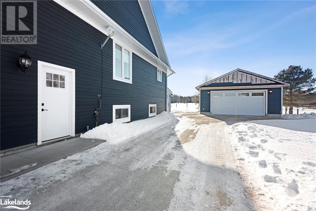Listing 40384001 - Large Photo # 48