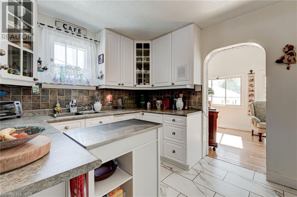 Listing 40384055 - Large Photo # 15