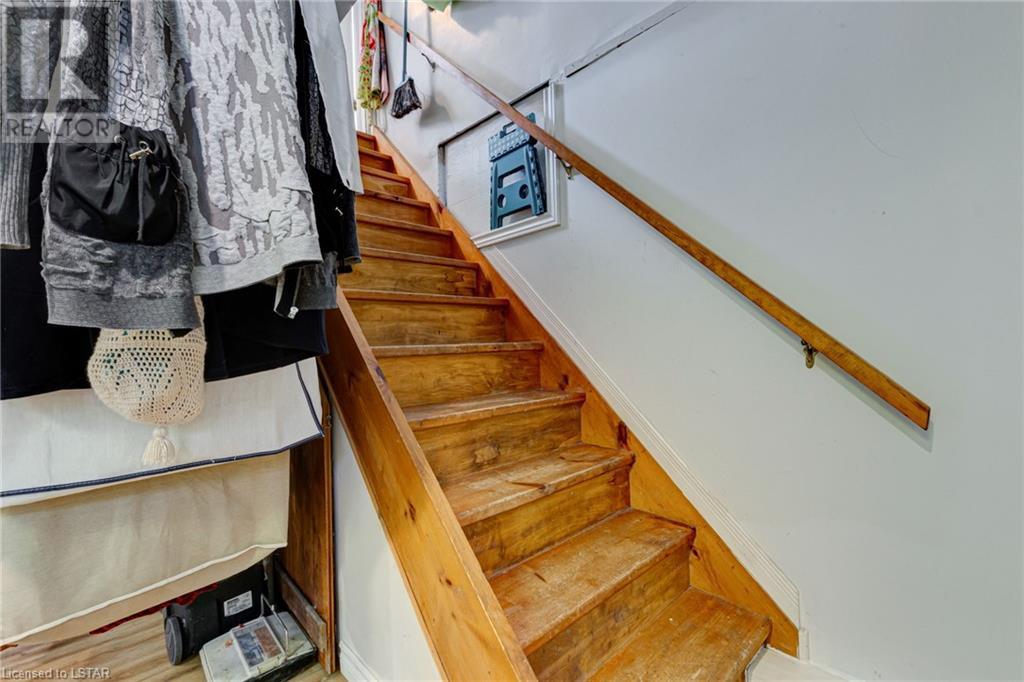 Listing 40384055 - Large Photo # 29