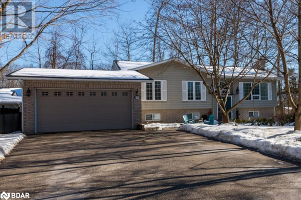 3825 EAST Street, Innisfil