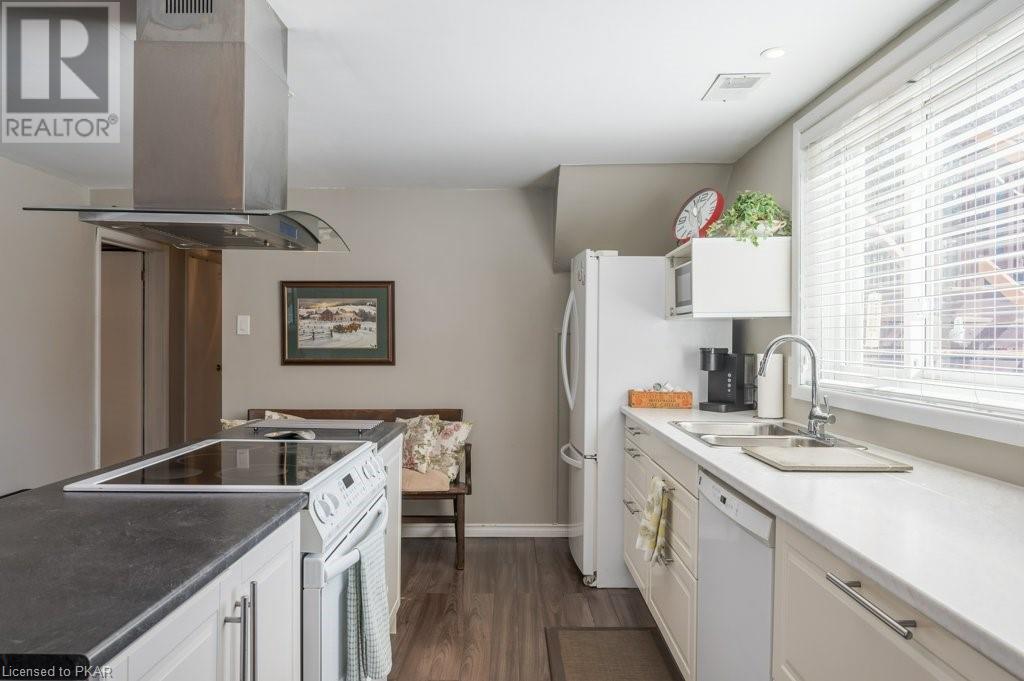 Listing 40384165 - Large Photo # 22