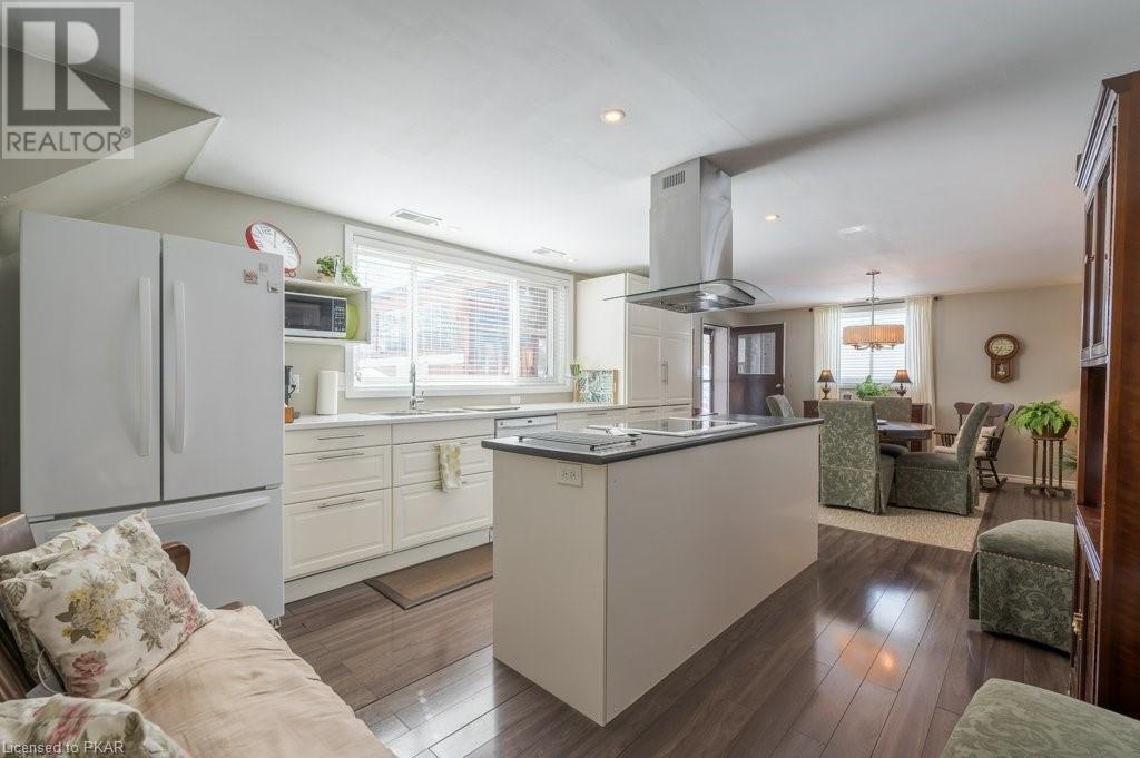 Listing 40384165 - Large Photo # 19