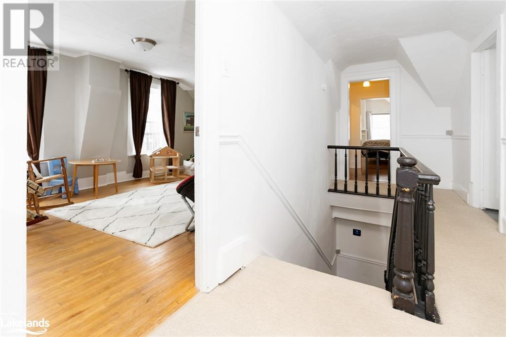 Listing 40384207 - Large Photo # 46