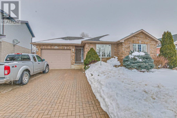 110 NEUTRAL Avenue, Woodstock