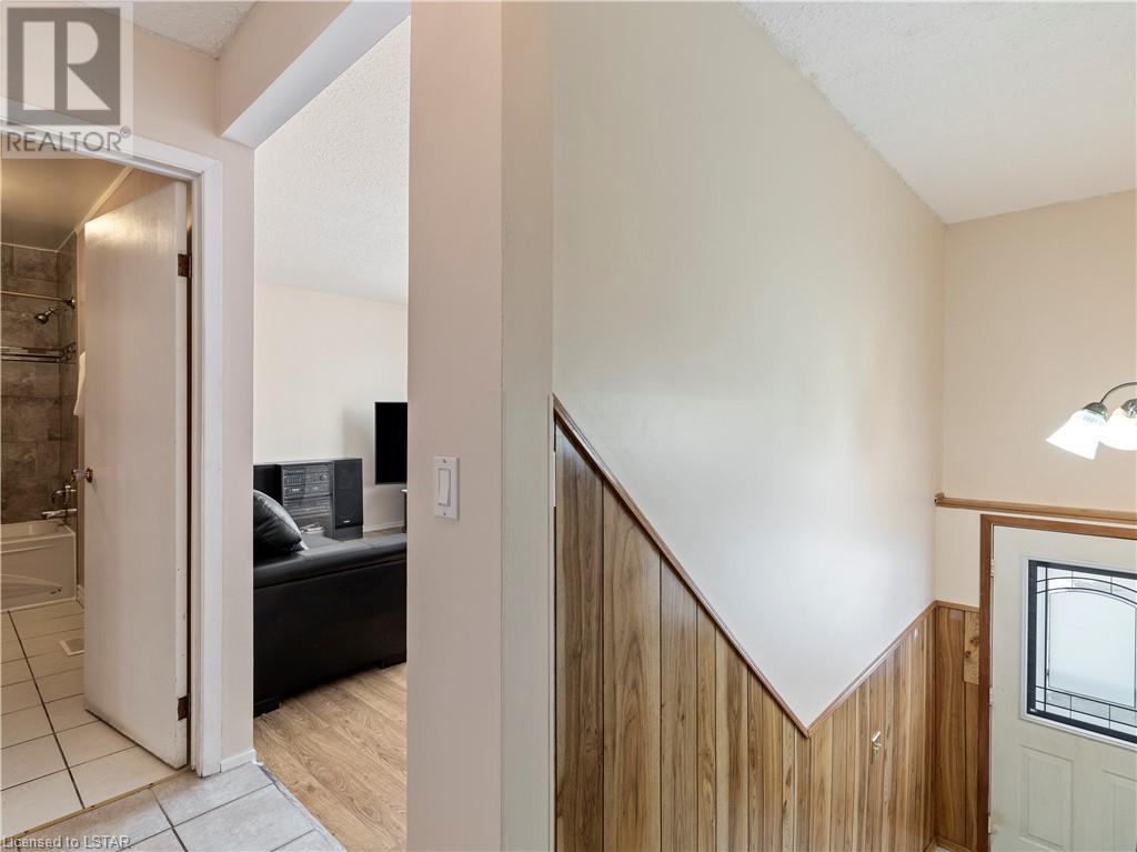 Listing 40384500 - Large Photo # 4