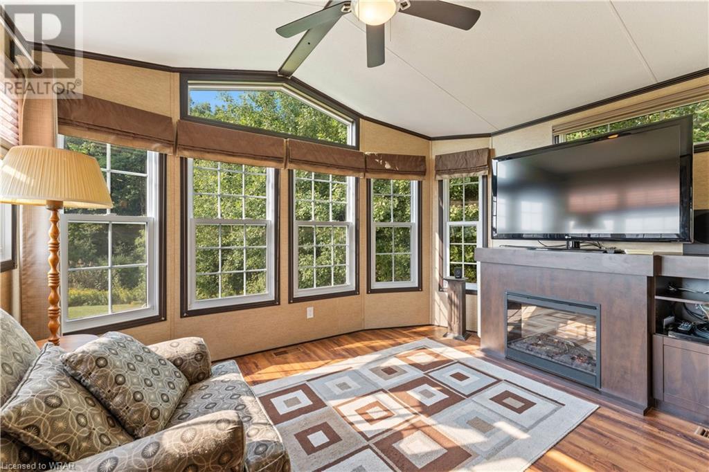 Listing 40384597 - Large Photo # 7