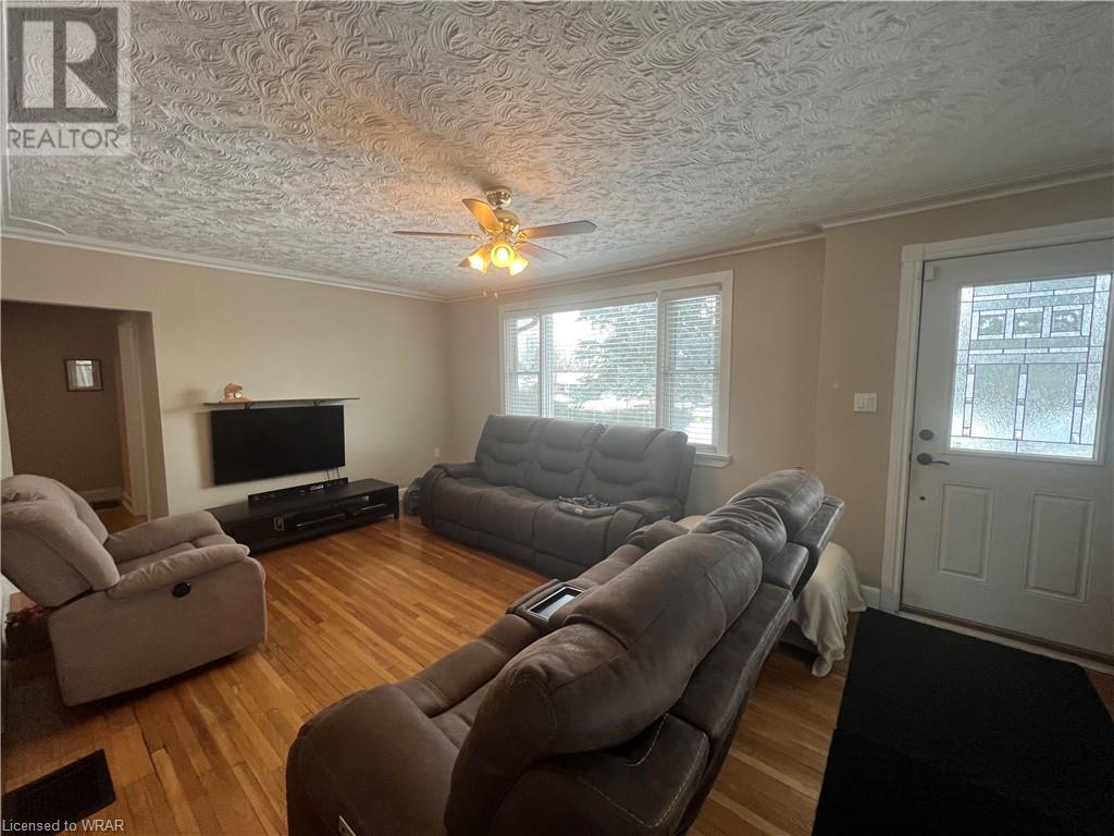 Listing 40384700 - Large Photo # 10