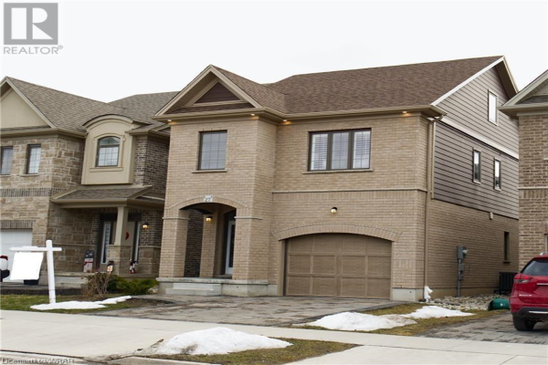 27 PONDCLIFFE Drive, Kitchener