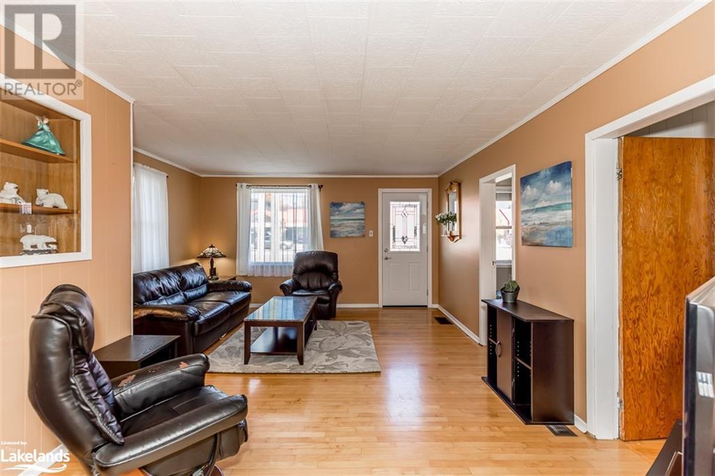 Listing 40384820 - Large Photo # 8