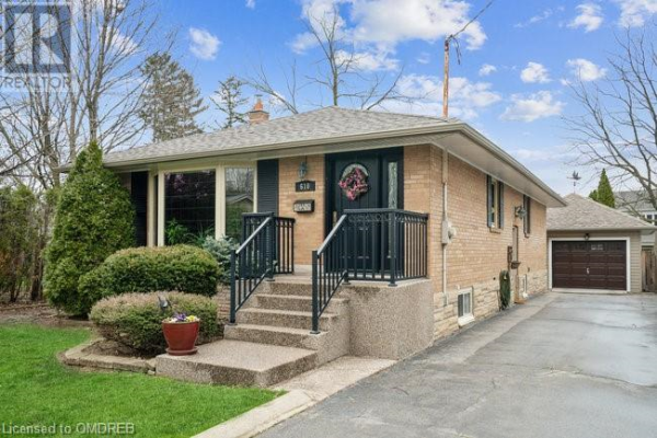 610 PARKSIDE Drive, Oakville