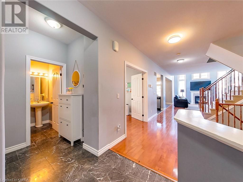 Listing 40384825 - Large Photo # 6