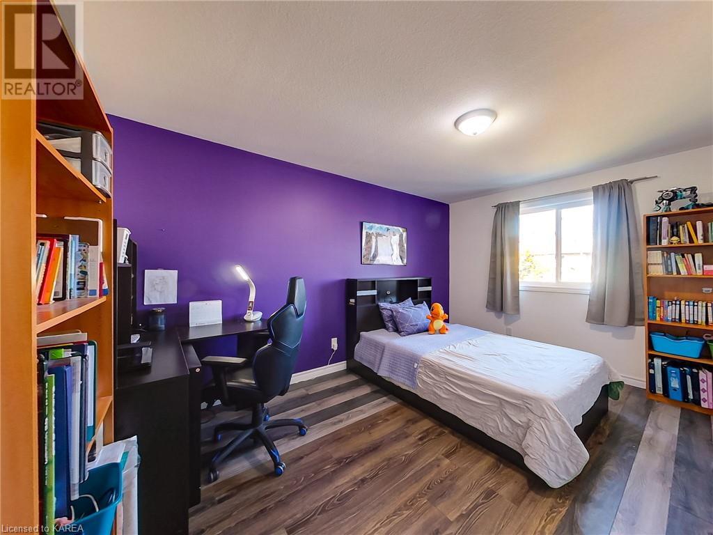 Listing 40384825 - Large Photo # 39