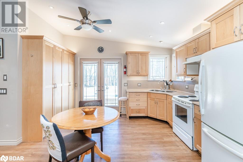 Listing 40384872 - Large Photo # 7