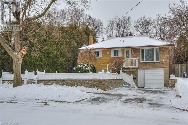 66 BONIFACE Avenue, Kitchener