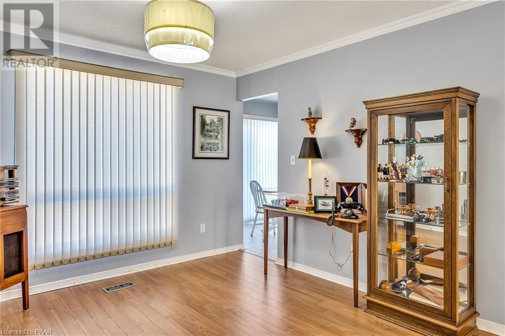 Listing 40384985 - Large Photo # 19