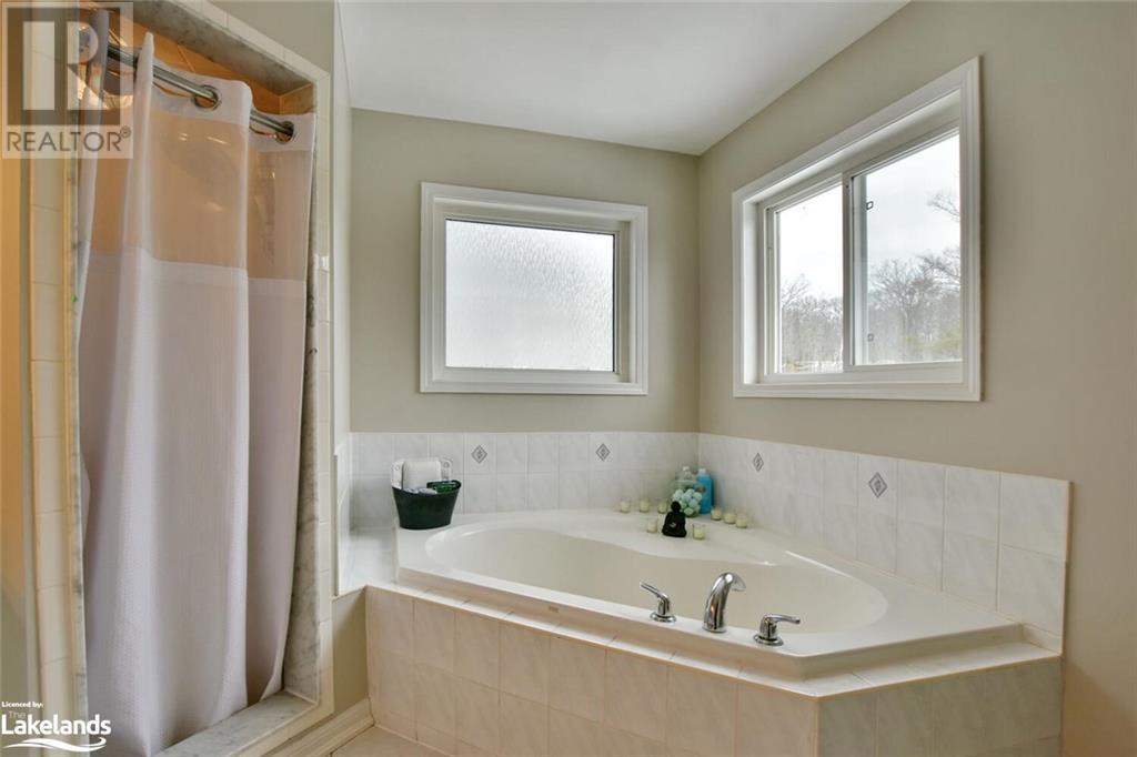 Listing 40385110 - Large Photo # 22