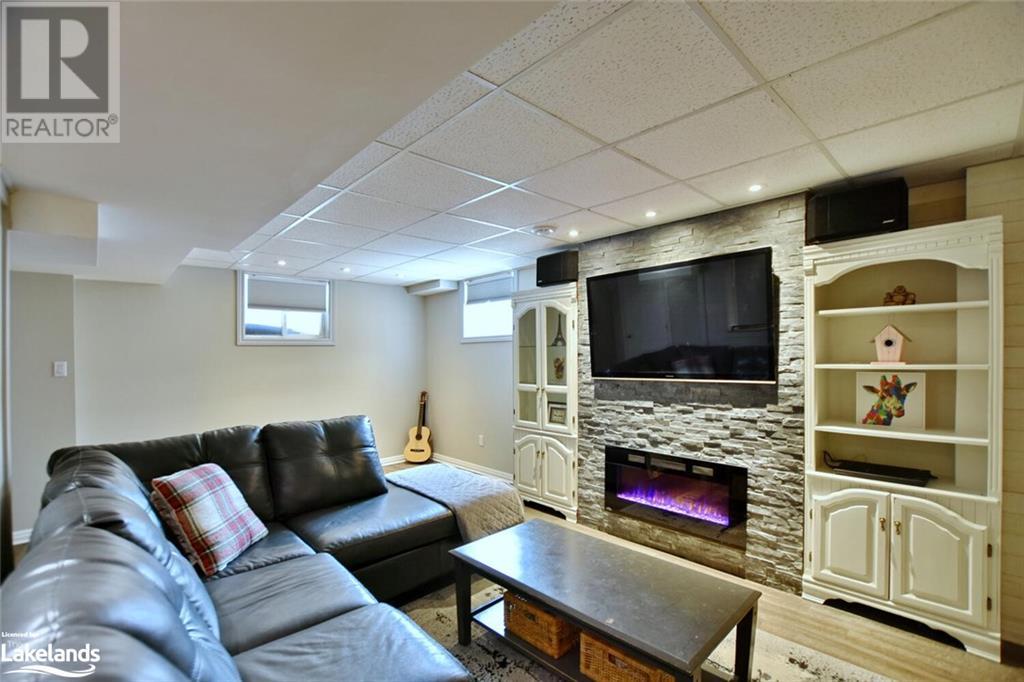 Listing 40385110 - Large Photo # 34