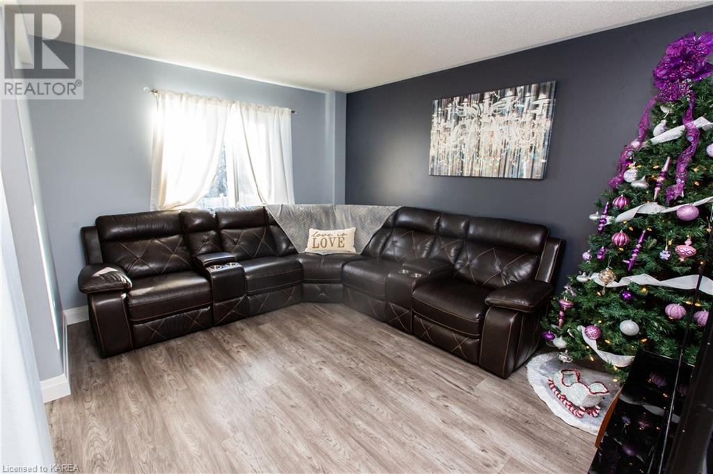 Listing 40385181 - Large Photo # 6