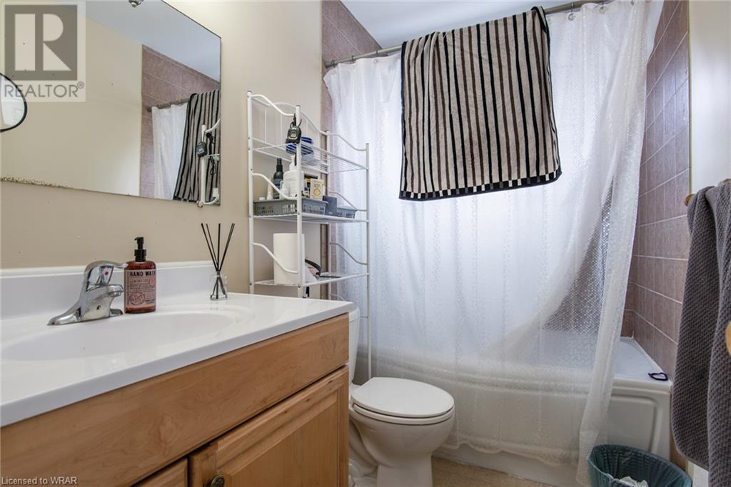 Listing 40385193 - Large Photo # 17