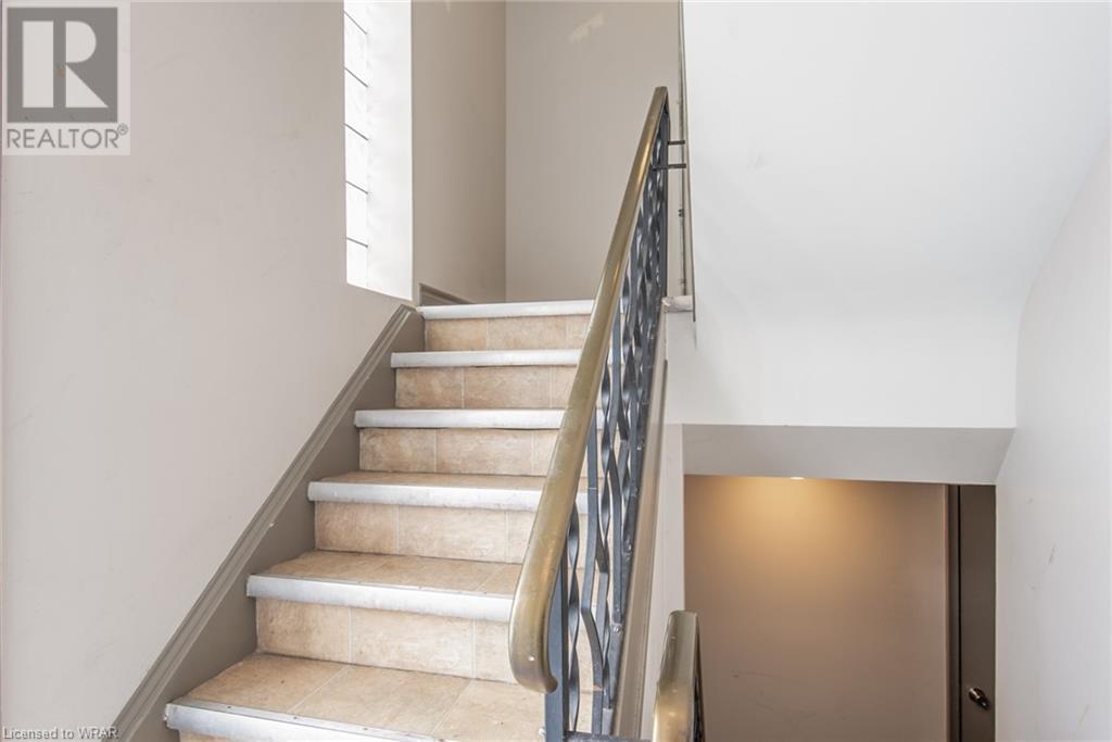 Listing 40385193 - Large Photo # 6