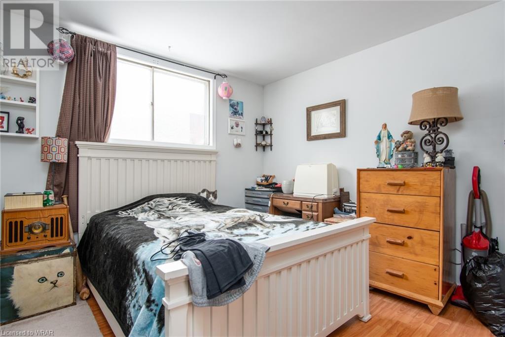 Listing 40385193 - Large Photo # 24