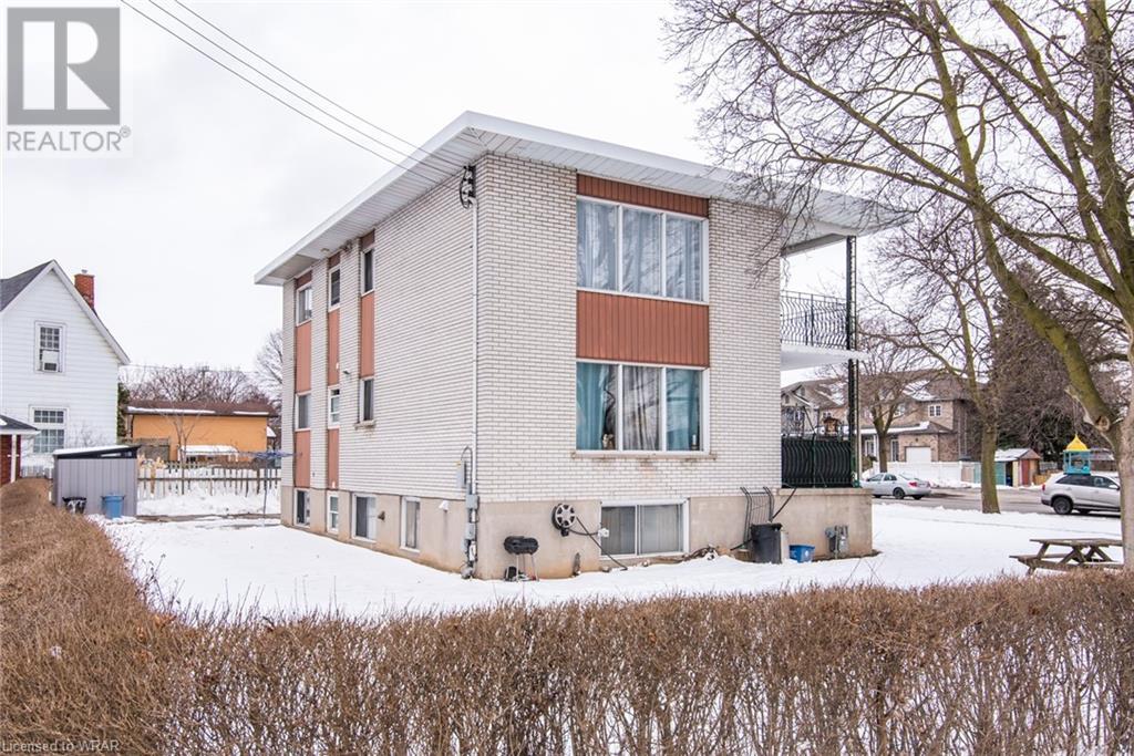 Listing 40385193 - Large Photo # 3