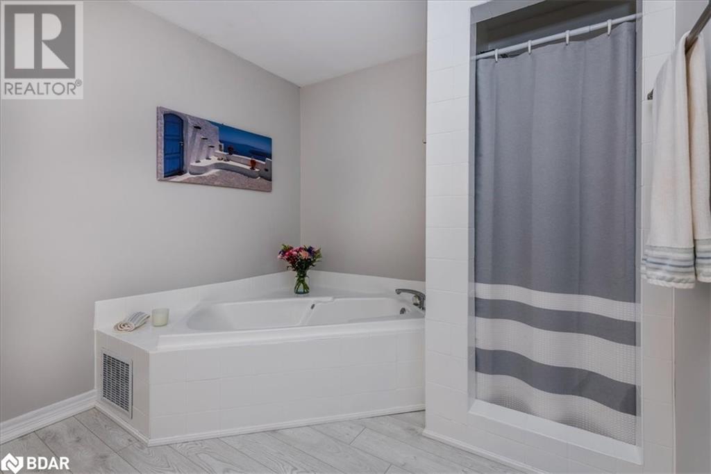 Listing 40385202 - Large Photo # 21