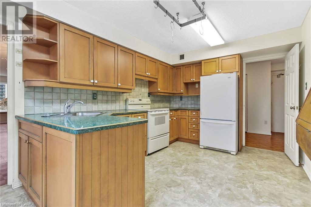 Listing 40385258 - Large Photo # 15