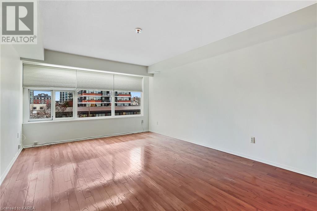 Listing 40385258 - Large Photo # 40