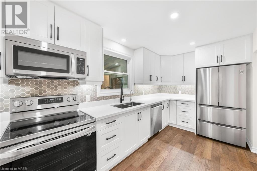 Listing 40385350 - Large Photo # 22