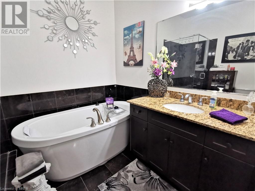 Listing 40385406 - Large Photo # 22