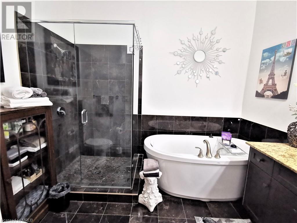 Listing 40385406 - Large Photo # 21