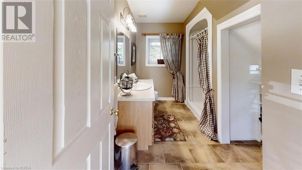Listing 40385440 - Large Photo # 13