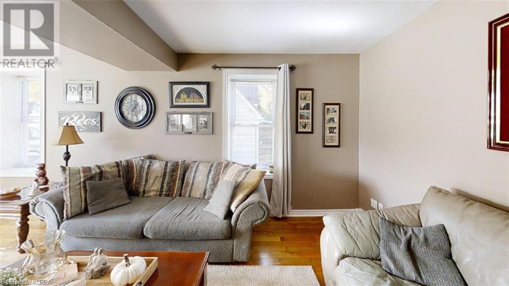 Listing 40385440 - Large Photo # 25