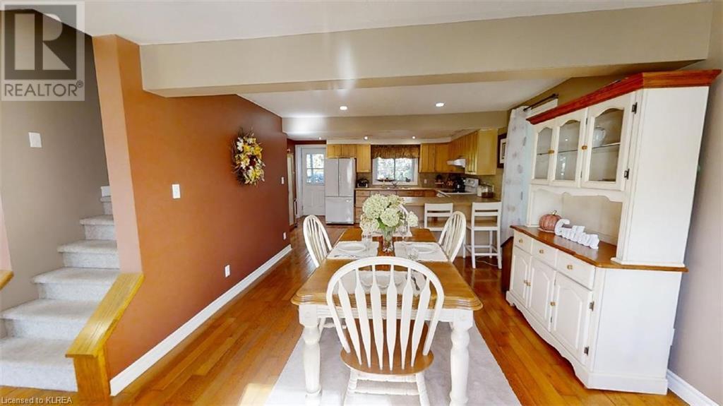 Listing 40385440 - Large Photo # 2