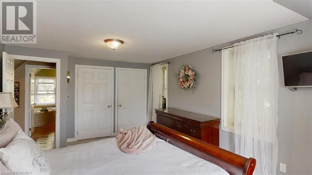 Listing 40385440 - Large Photo # 11