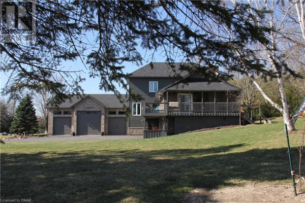 313 HIGHWAY 7, Oakwood