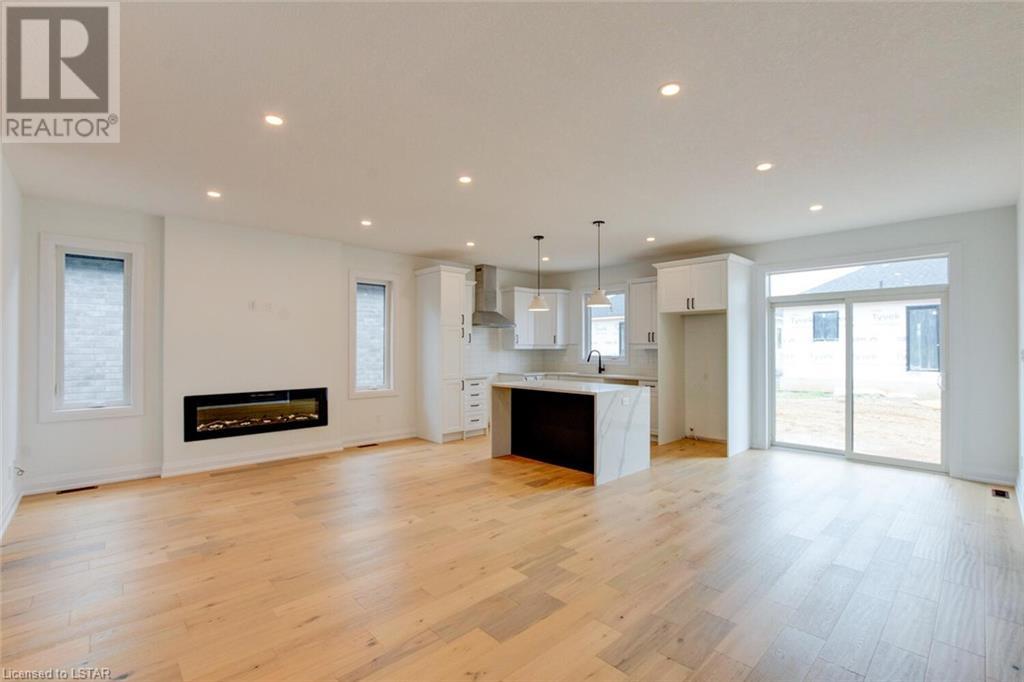 Listing 40385533 - Large Photo # 19